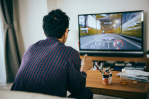 YouTubeのゲーム実況で人気になるには？【トーク・編集・技術…】